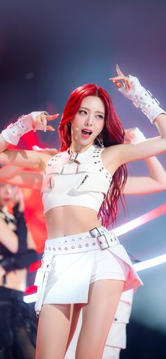 Ppl Itzy Yuna Woman Idol Asian Girl Beauty Music Kpop